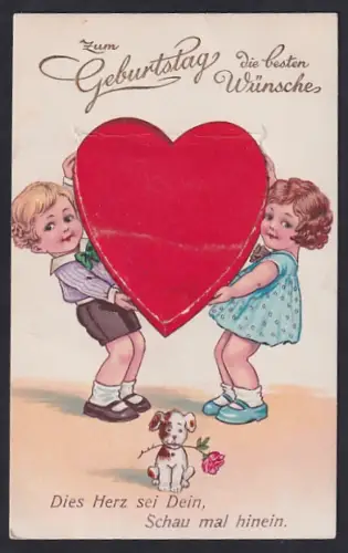 Mechanische-AK Kinder tragen ein aufklappbares Herz, daneben niedlicher Hund mit einer Rose