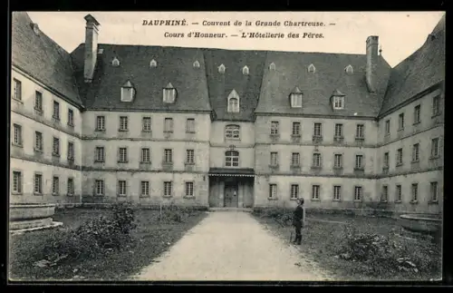 AK Dauphiné, Couvent de la Grande Chartreuse, Cours d`Honneur, L`Hôtellerie des Pères