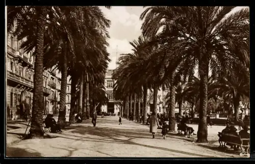AK Toulon, Place de la Liberté