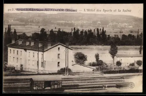 AK St-Germain au Mont-d`Or /Rhône, l`Hôtel des Sports et la Saône