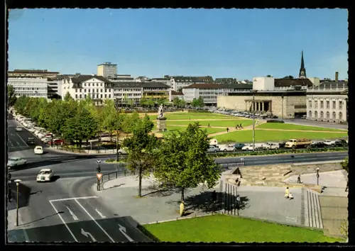 AK Kassel, Friedrichsplatz mit Strassenpartie