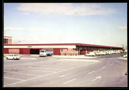 AK Madrid-Chamartin, Edificio Paquexpres