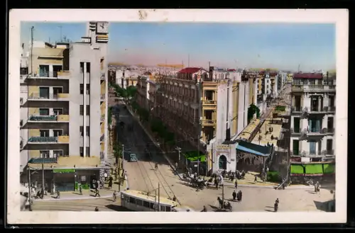 AK Tunis, La place Anatole-France, l`avenue de Paris et la gare Nord du T. G. M., Strassenbahn