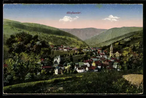 AK Stossweier, Gesamtansicht mit umliegenden Bergen