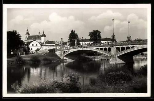 AK Hranice na Morave, Blick über den Fluss zum Ort