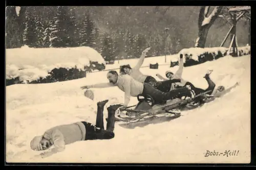AK Oberhof i. Th., Mehrere Männer und Frauen fallen von einem Schlitten