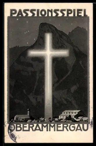 Künstler-AK Oberammergau, Panorama des Ortes mit überdimensioniertem Kreuz
