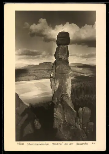 Foto-AK Walter Hahn, Dresden, NR: 615, Elbsandsteingebirge, Kletterer an der Barbarine