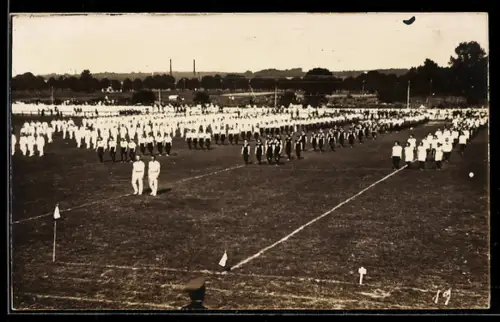 AK Lüneburg, Kreisturnfest 1921, Turner auf dem Sportplatz