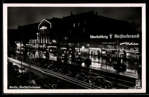 AK Berlin-Charlottenburg, Kurfürstendamm, Nachtansicht mit Haus Wien, Reklame Scharlachberg Meisterbrand