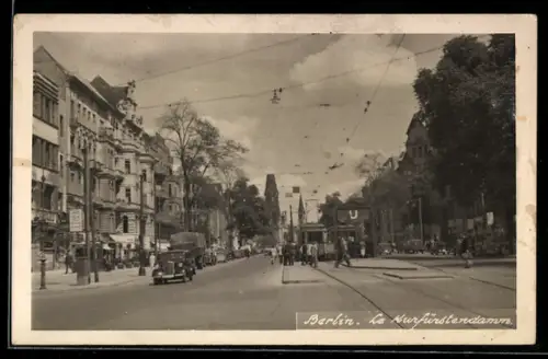 AK Berlin-Charlottenburg, Kurfürstendamm, Strassenszene, Kaiser-Wilhelm-Gedächtniskirche, U-Bahn