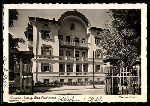 AK Bad Reichenhall, Hotel-Pension Aurora mit Strassenpartie