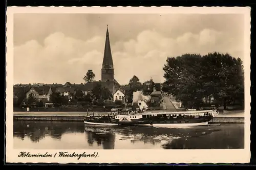 AK Holzminden /Weserbergland, Dampfschiff, Kirche, Weserufer mit Strasse