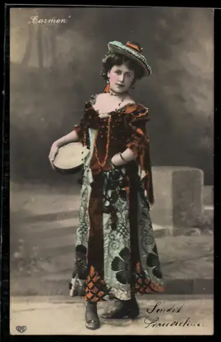 Foto-AK EAS Nr. 327: Hübsche Frau mit einem Tamburin, Carmen