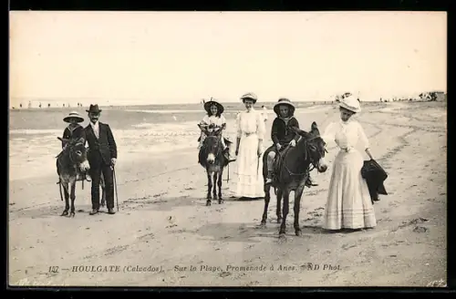 AK Houlgate /Calvados, Sur la Plage, Promenade à Anes