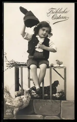 Foto-AK R & K / L Nr. 4278/6: Kind mit Ei, Osterküken, Weidenzweige, Hühner, Ostergruss