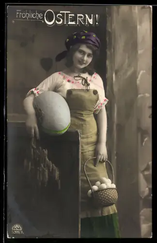 Foto-AK R & K / L Nr. 5203/3: Bauernmädchen mit Eierkorb und Osterei, Ostergruss