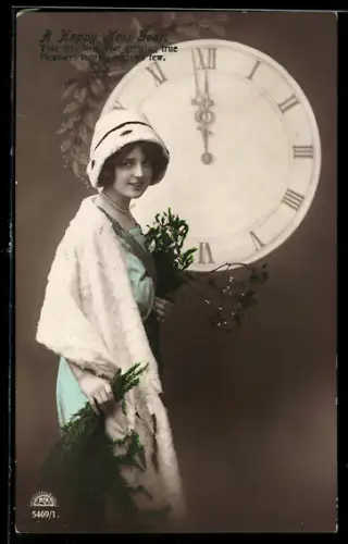 Foto-AK R & K / L Nr. 5469/1: Frau mit Mistelzweigen vor einer Uhr, Bonne Année