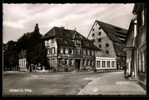 AK Altdorf b. Nbg., Gasthaus Goldener Hirsch, Inh. Georg Hirschmann, Strassenszene