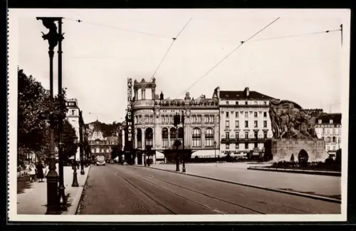 AK Le Havre, La Place Gambetta et la Rue de Paris
