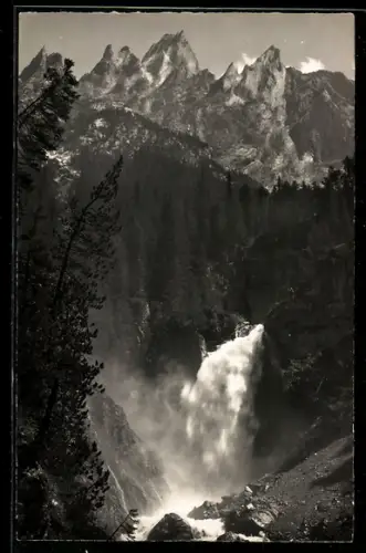 Foto-AK Emanuel Gyger: Gletscherschlucht Rosenlaui, Rosenlauifall und Engelhörner