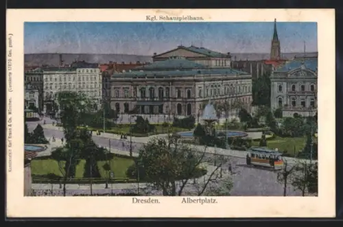 AK Dresden, Königliches Schauspielhaus am Albertplatz mit Strassenpartie