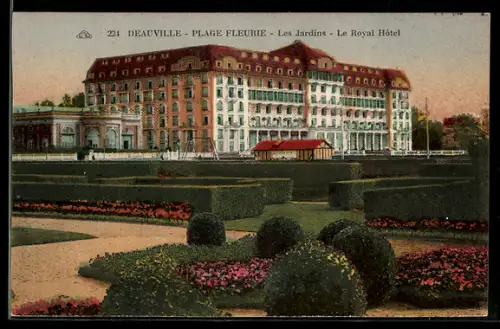 AK Deauville, Plage Fleurie, Les Jardins, Le Royal Hôtel