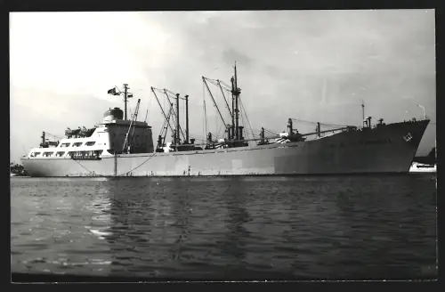Fotografie Schwedisches Frachtschiff W. R. Lundgren im Hafen