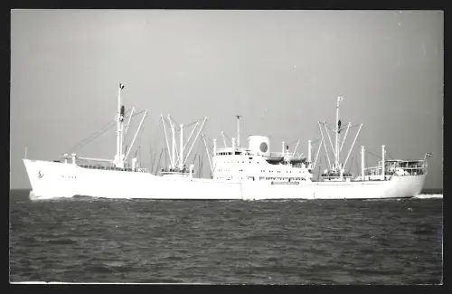 Fotografie Schwedisches Frachtschiff Sudan hohe Fahrt laufend