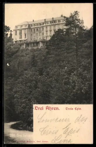 AK Drei Ähren, Gebäude auf dem Hügel