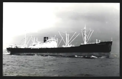 Fotografie Frachtschiff Jertrud Bakke in Fahrt