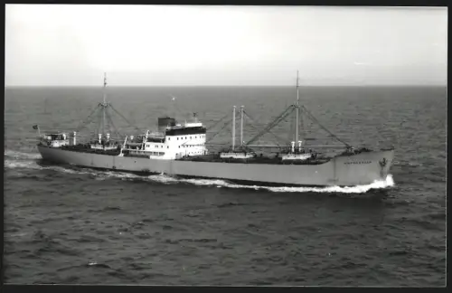 Fotografie Frachtschiff Mangarella fährt unter schwedischer Flagge