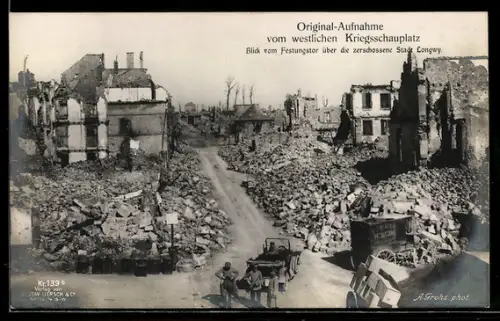 AK Longwy, Blick vom Festungstor über die zerschossene Stadt