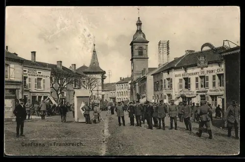 AK Conflans, Café-Restaurant am Marktplatz