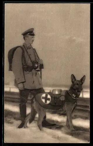AK Soldat mit einem Sanitätshund
