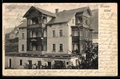 AK Krummhübel, Hotel Villa Charlotte in der Aussenansicht, Geschäft für Zigarren von August Schuch