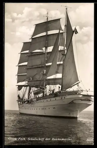 AK Segelschulschiff der Reichsmarine Gorch Fock in Heckansicht