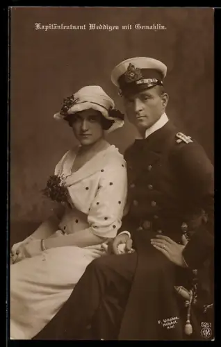 AK Kapitänleutnant Otto Weddigen mit Gemahlin, Kommandant des U-Bootes U-9