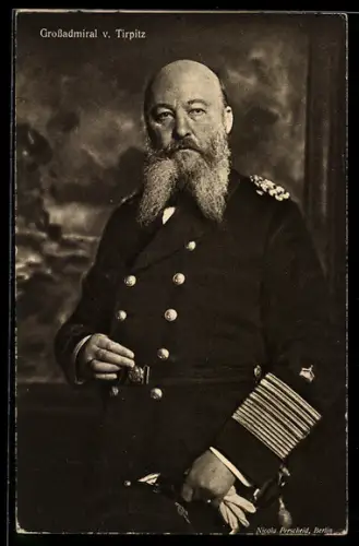 AK Grossadmiral Alfred von Tirpitz in Uniform