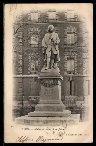 AK Lyon, Statue de Bernard de Jussieu