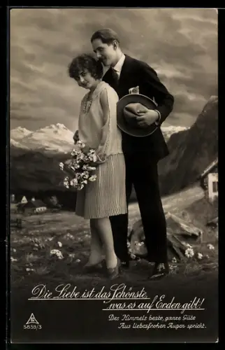 Foto-AK Photochemie Berlin Nr. 5859/3: Junges Paar im Gebirge