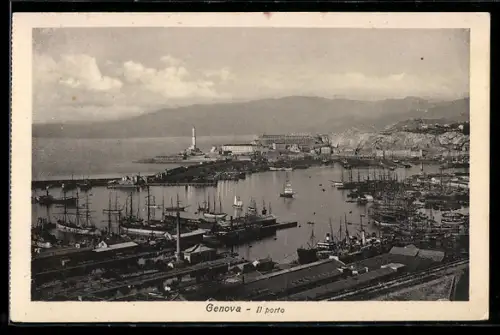 AK Genova / Genua, Gesamtansicht des Hafen