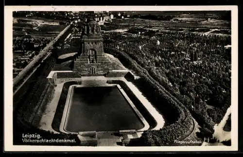 AK Leipzig, Völkerschlachtdenkmal, Luftbild