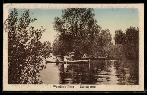 AK Wendisch-Rietz, Partie am Kanal mit Ruderbooten