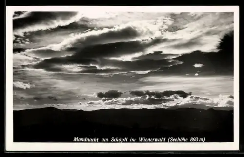 AK Klausen-Leopoldsdorf, Schöpfl im Wienerwald in einer Mondnacht