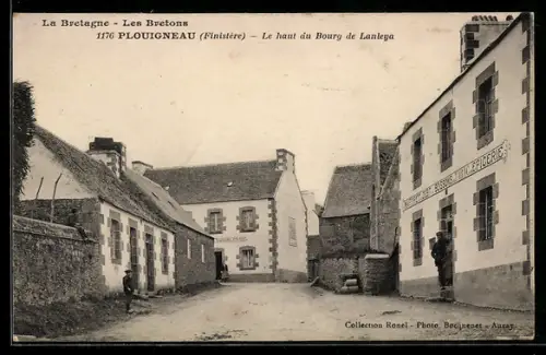 AK Plouigneau /Finistère, Le haut au Bourg de Lanleya