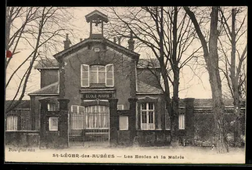 AK St-Léger-des-Aubées, Les Écoles et la Mairie