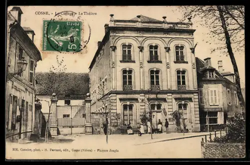AK Cosne, Le Collège, Le Théâtre