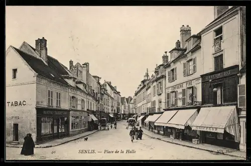 AK Senlis, Place de la Halle