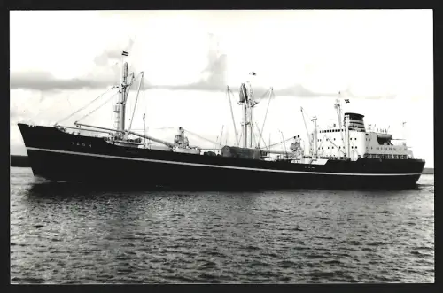 Fotografie Frachtschiff Tarn in Fahrt